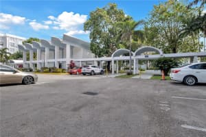 496 NW 165th St APT D616, Miami, FL 33169, - MLS#A11614973