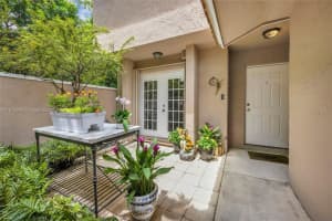 9116 SW 113th Pl Cir E, Miami, FL 33176, Sold 07/30/24