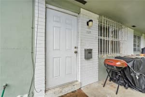 1539 NW 45th St, Miami, FL 33142, Sold 10/07/24