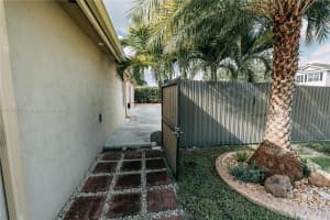 12170 SW 249th Ln, Princeton, FL 33032, Sold 08/12/24