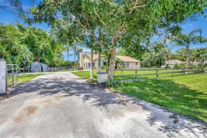 71st Pl N, Loxahatchee, FL 33470, Sold 03/24/25