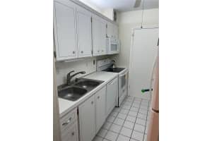 2271 NE 68th St, Fort Lauderdale, FL 33308, Sold 10/04/24