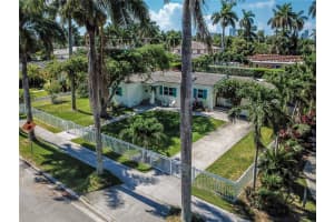 1010 Tyler St, Hollywood, FL 33019, Sold 10/03/24