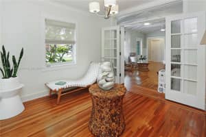 1010 Tyler St, Hollywood, FL 33019, Sold 10/03/24