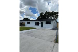 1260 W 32nd St, Hialeah, FL 33012, Sold 01/31/25