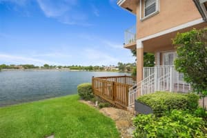 3275 NW 44th St APT 2, Oakland Park, FL 33309, Sold 09/24/24