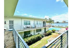 2250 Bay Dr APT 16, Miami Beach, FL 33141, Sold 11/29/24