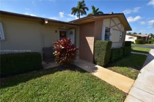 2882 Crosley Dr E, West Palm Beach, FL 33415, Sold 11/12/24