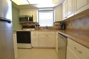 2882 Crosley Dr E, West Palm Beach, FL 33415, Sold 11/12/24