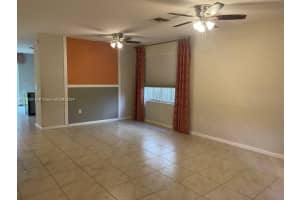 4194 NE 20th St, Homestead, FL 33033, Sold 10/18/24