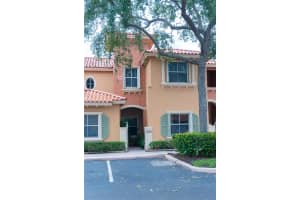 4954 Leeward Ln, Fort Lauderdale, FL 33312, Sold 10/04/24