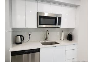 9500 W Bay Harbor Dr APT 4G, Bay Harbor Islands, FL 33154, Sold 01/23/25