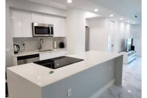 9500 W Bay Harbor Dr APT 4G, Bay Harbor Islands, FL 33154, Sold 01/23/25