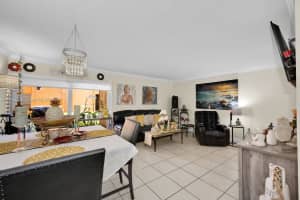 9467 SW 76th St, Miami, FL 33173, Sold 08/21/24