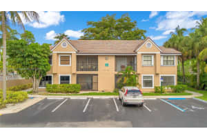 10560 SW 156th Pl APT 208, Miami, FL 33196, Sold 09/25/24