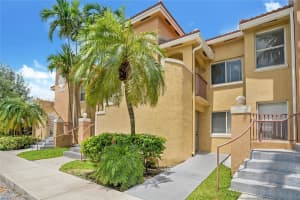 681 NW 78th Terrace, Pembroke Pines, FL 33024, Sold 09/18/24