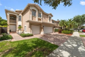 11042 NW 72nd Terrace, Doral, FL 33178, Sold 11/14/24