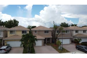 9440 NW 55th St, Sunrise, FL 33351, Sold 10/24/24