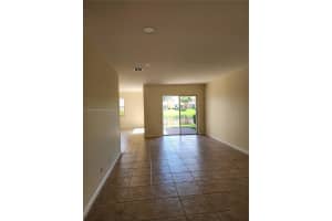 9440 NW 55th St, Sunrise, FL 33351, Sold 10/24/24
