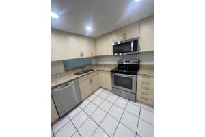8520 SW 133rd Avenue Rd APT 216, Miami, FL 33183, Sold 09/20/24