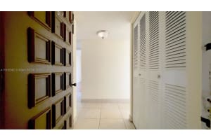 7727 SW 86th St, Miami, FL 33143, Sold 09/04/24