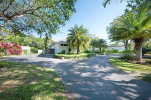 8441 SW 114th St, Miami, FL 33156, Sold 04/02/25