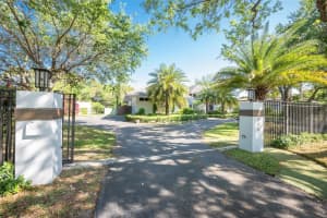 8441 SW 114th St, Miami, FL 33156, Sold 04/02/25