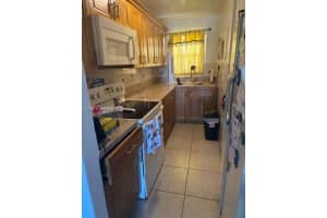 650 NE 149th St APT 505F, Miami, FL 33161, Sold 01/07/25