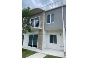 25826 SW 144th Ave, Princeton, FL 33032, Sold 10/01/24