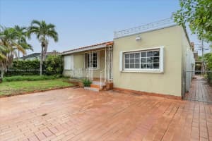6540 NW 25th St, Miami, FL 33122, Sold 09/16/24