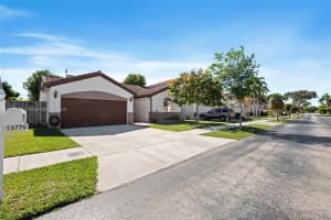 15776 SW 74th Ln, Miami, FL 33193, Sold 10/10/24