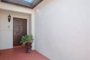 15776 SW 74th Ln, Miami, FL 33193, Sold 10/10/24