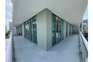 79 SW 12th St, Miami, FL 33130, Sold 09/16/24