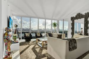 400 Alton Rd, Miami Beach, FL 33139, Sold 11/08/24