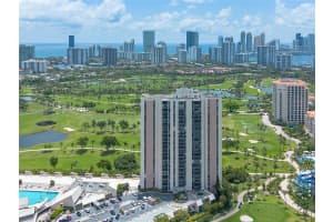 20335 W Country Club Dr APT 702, Aventura, FL 33180, Sold 03/31/25