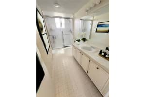 408 NW 68th Ave, Plantation, FL 33317, Sold 02/10/25