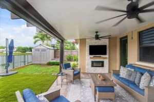 2417 NE 2nd Dr, Homestead, FL 33033, Sold 09/27/24