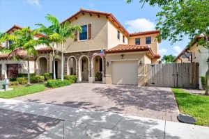 2417 NE 2nd Dr, Homestead, FL 33033, Sold 09/27/24