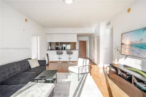 31 SE 5th St APT 3617, Miami, FL 33131, Sold 11/20/24