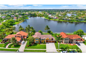 19930 NW 8th St, Pembroke Pines, FL 33029, Sold 08/29/24