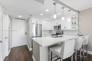 20400 W Country Club Dr APT 316, Aventura, FL 33180, Sold 12/02/24