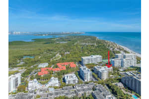 170 Ocean Ln Dr, Key Biscayne, FL 33149, Sold 01/17/25