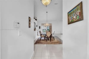 10061 NW 3rd Ct, Plantation, FL 33324, Sold 09/11/24