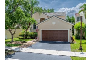 124 W Bayridge Dr, Weston, FL 33326, Sold 11/07/24