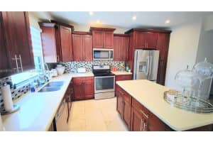 21382 Marina Cove Cir APT 16D, Aventura, FL 33180, Sold 09/23/24