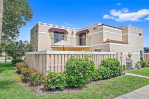 3725 Village Dr UNIT B, Delray Beach, FL 33445, Sold 12/19/24