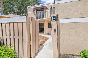 3725 Village Dr UNIT B, Delray Beach, FL 33445, Sold 12/19/24