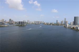 301 174th St, Sunny Isles Beach, FL 33160, Sold 08/09/24