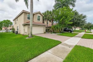 11038 Bitternut Hickory Ln, Boynton Beach, FL 33437, Sold 11/08/24