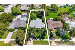 1007 SW 7th St, Hallandale Beach, FL 33009, Sold 09/06/24